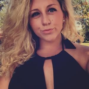 Meet your Posher, Hilary